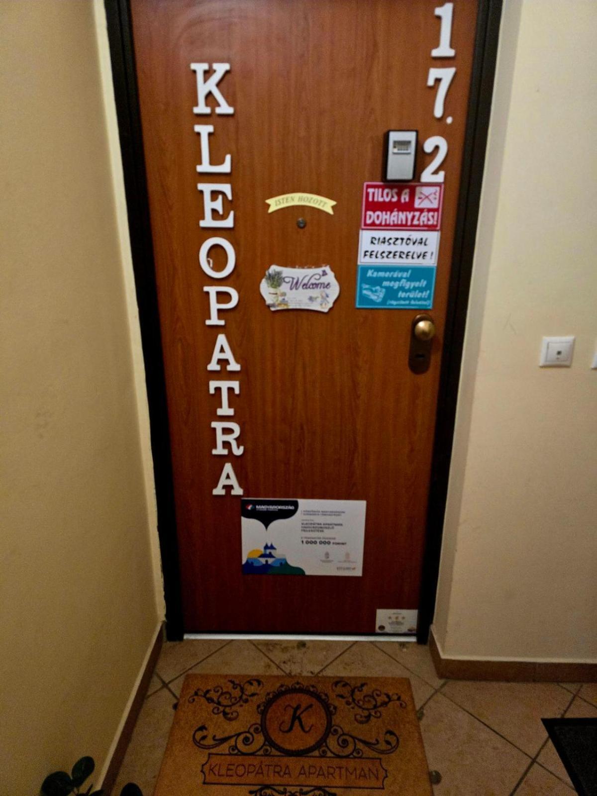 Kleopatra Apartman Hajdúszoboszló Екстериор снимка