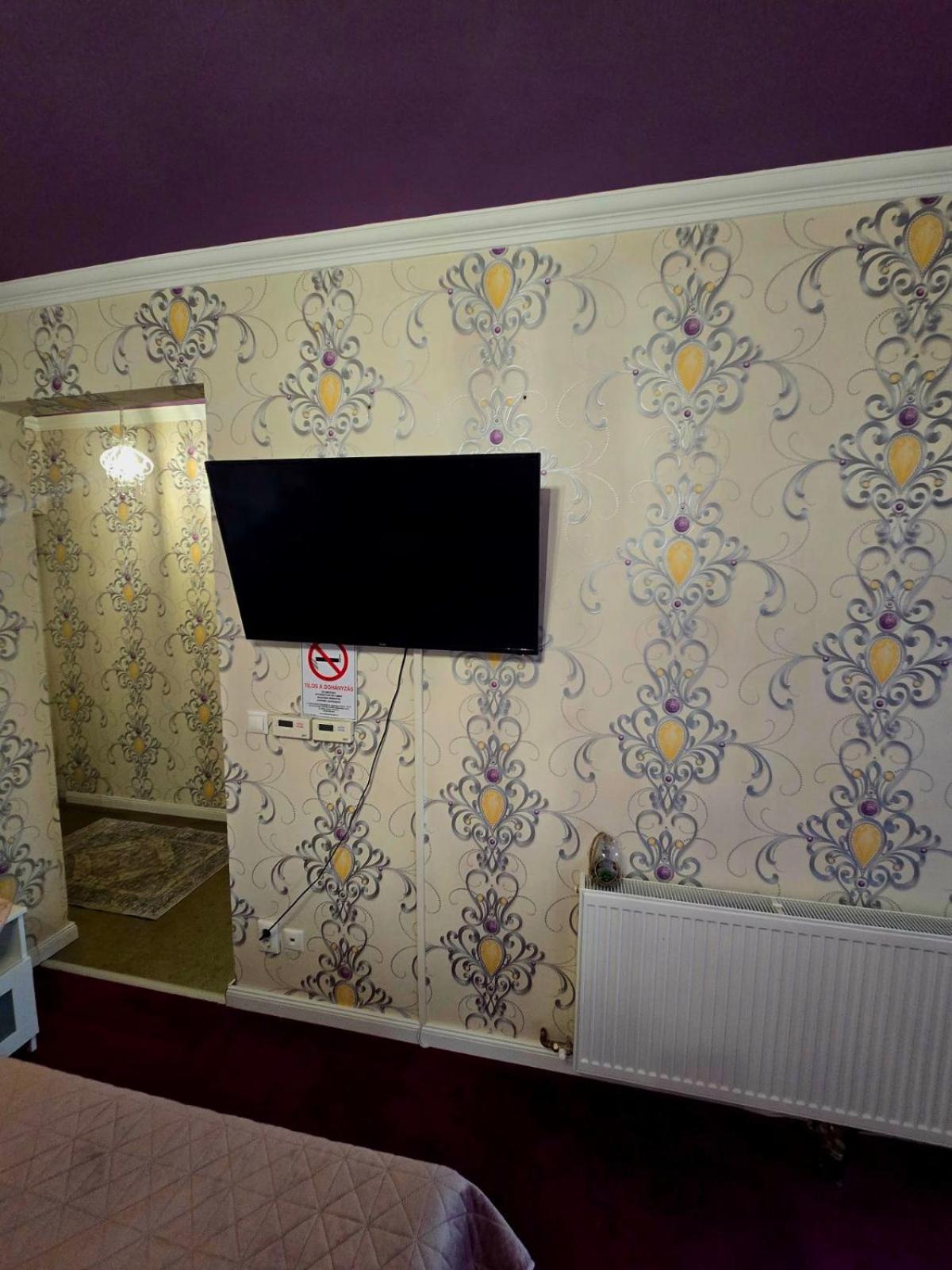 Kleopatra Apartman Hajdúszoboszló Екстериор снимка